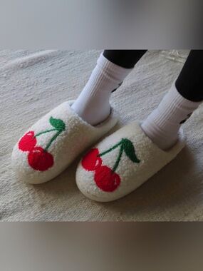 Cozy Cherry Sherpa Women's Slippers - White with Red Cherry Accent